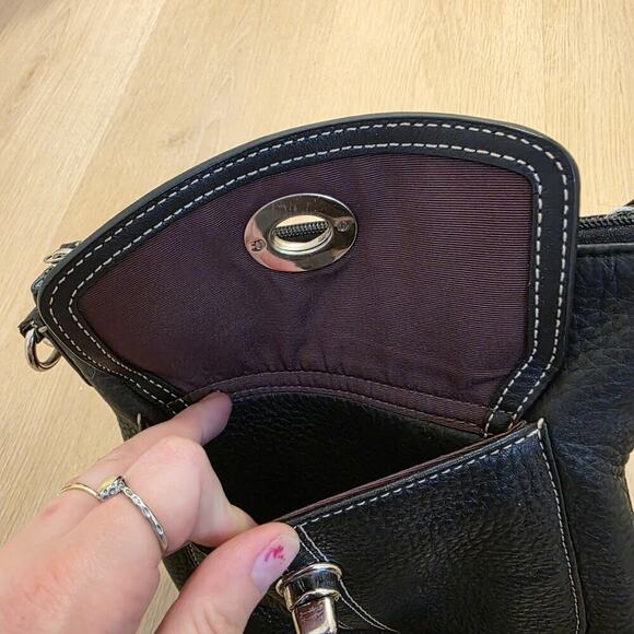 Coach Black Pebbled Leather Crossbody Classic Minimalist Hamilton Small Purse - Picture 7 of 10